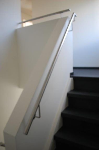 Treppen- Wandhandlauf aus Edelstahl