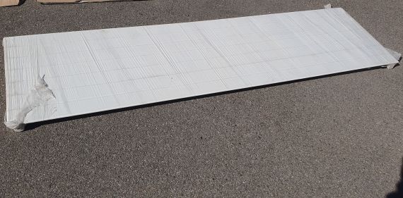 Radiator- Heizwand Zehnder nova, Hoch, Anschlüsse unten, neu