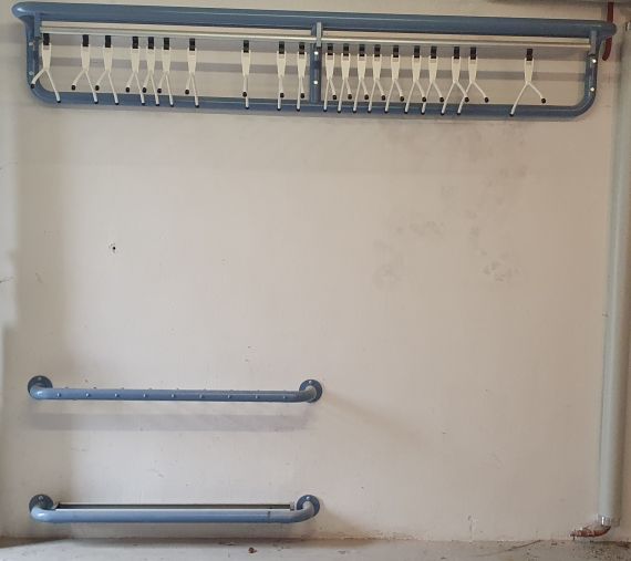 Garderobe, Metall, blau