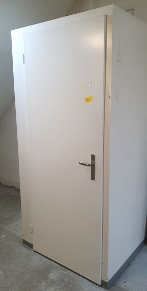 Türe- Zimmer, glatt, mit Rahmen, Band links, weiss