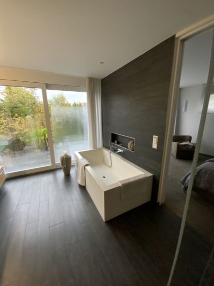 Badewanne- Luxus- Corian®-Badewannen