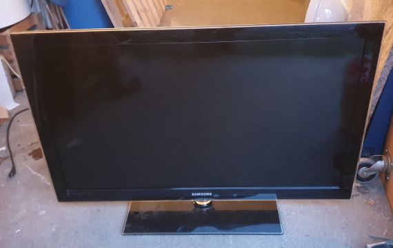 TV- Samsung, 40 Zoll, 100 Hz, Typ LE40C630