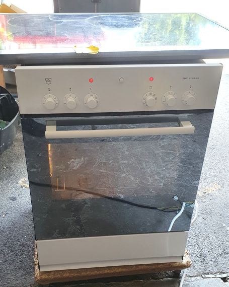 Elektroherd- Einbau/55er, mit Glaskeramik Kochfeld, V-Zug