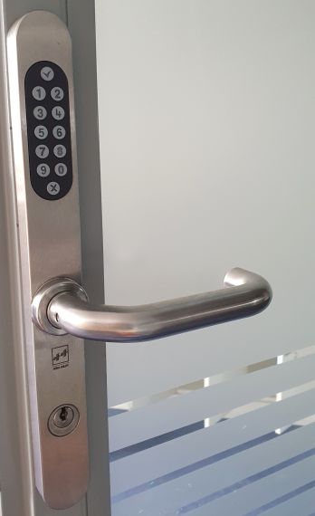 Türcode- Beschlag/Schloss ANYKEY für die sichere Art der Zutrittskontrolle