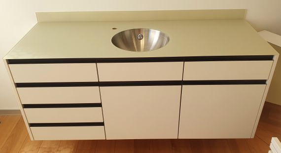 Waschtisch , hängend, neuwertig